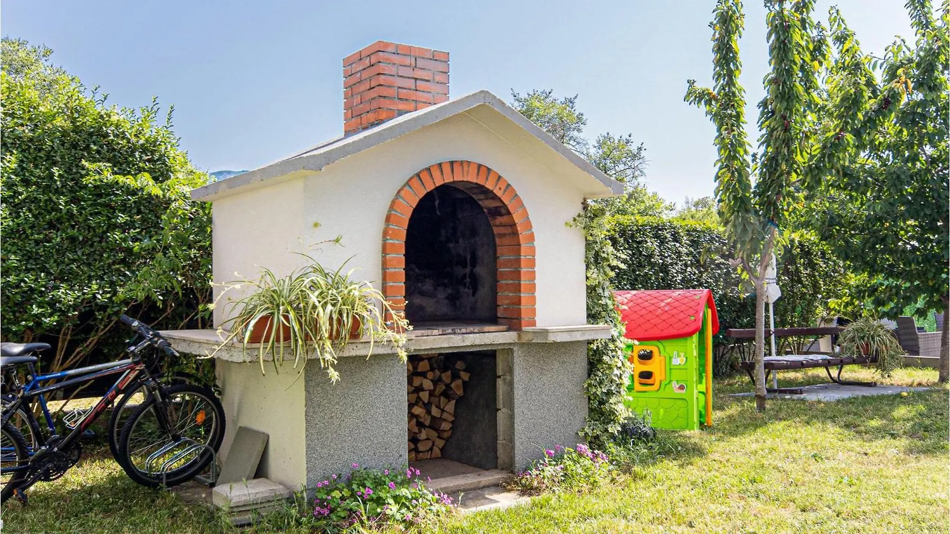 Holiday home Lovely Home In Dugopolje With Wifi Split Croatia