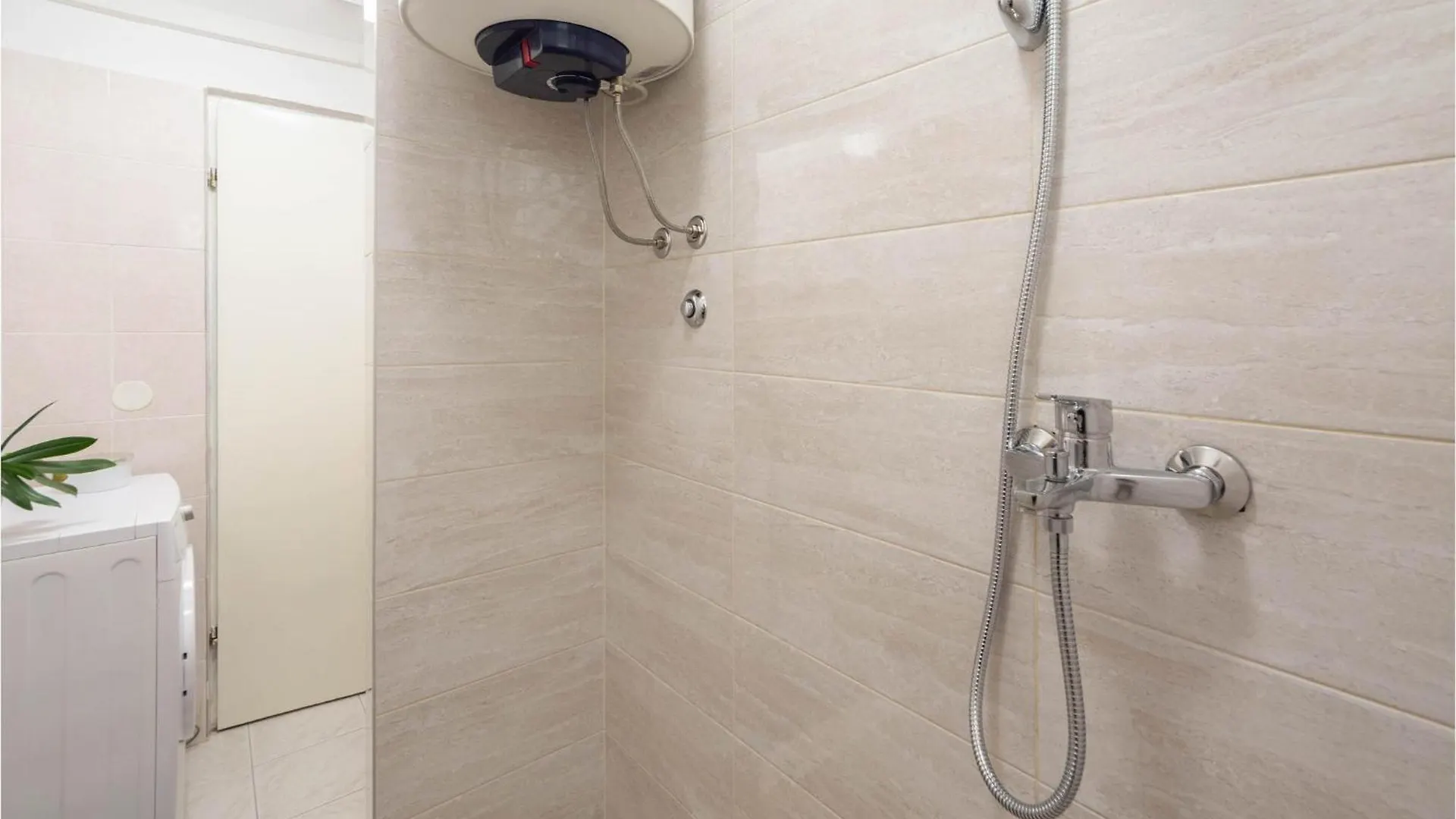 Lovely Home In Dugopolje With Wifi Split Croatia