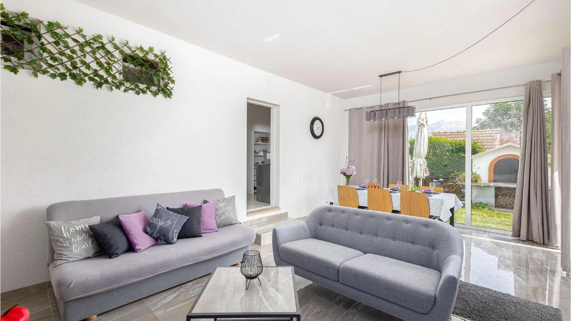 Lovely Home In Dugopolje With Wifi Split